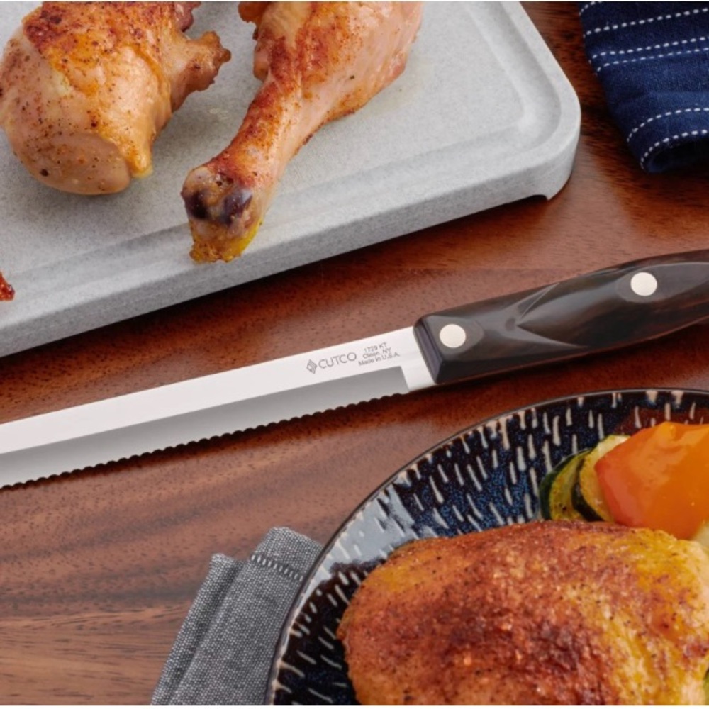 CUTCO Petite Carver Knife #1729 - Classic Black